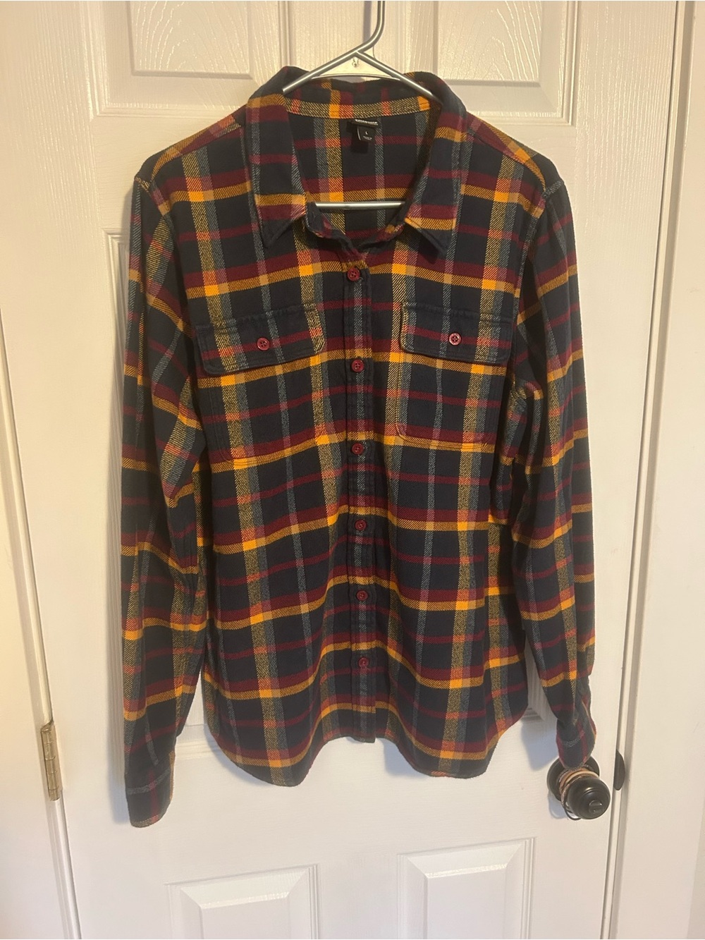 Womens Patagonia Plaid Button-Down Flannel Shirt